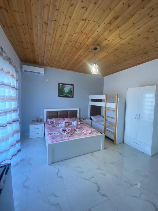 Vila Rafael Sarandë Buitenkant foto